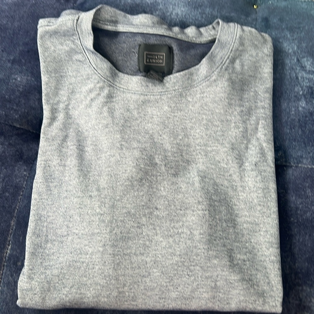Men’s short sleeve tee shirt